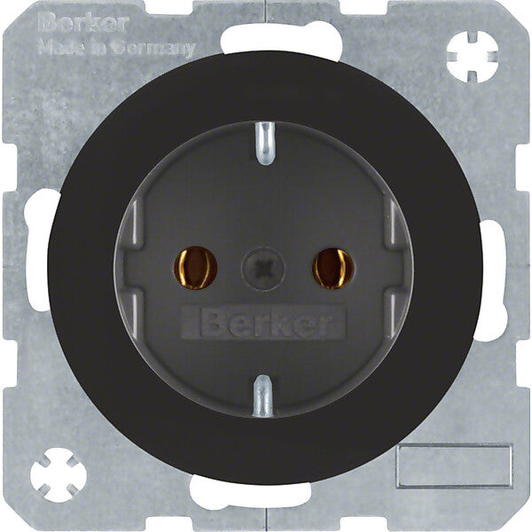 Hager/Berk SCHUKO-Steckdose sw/gl 47432045